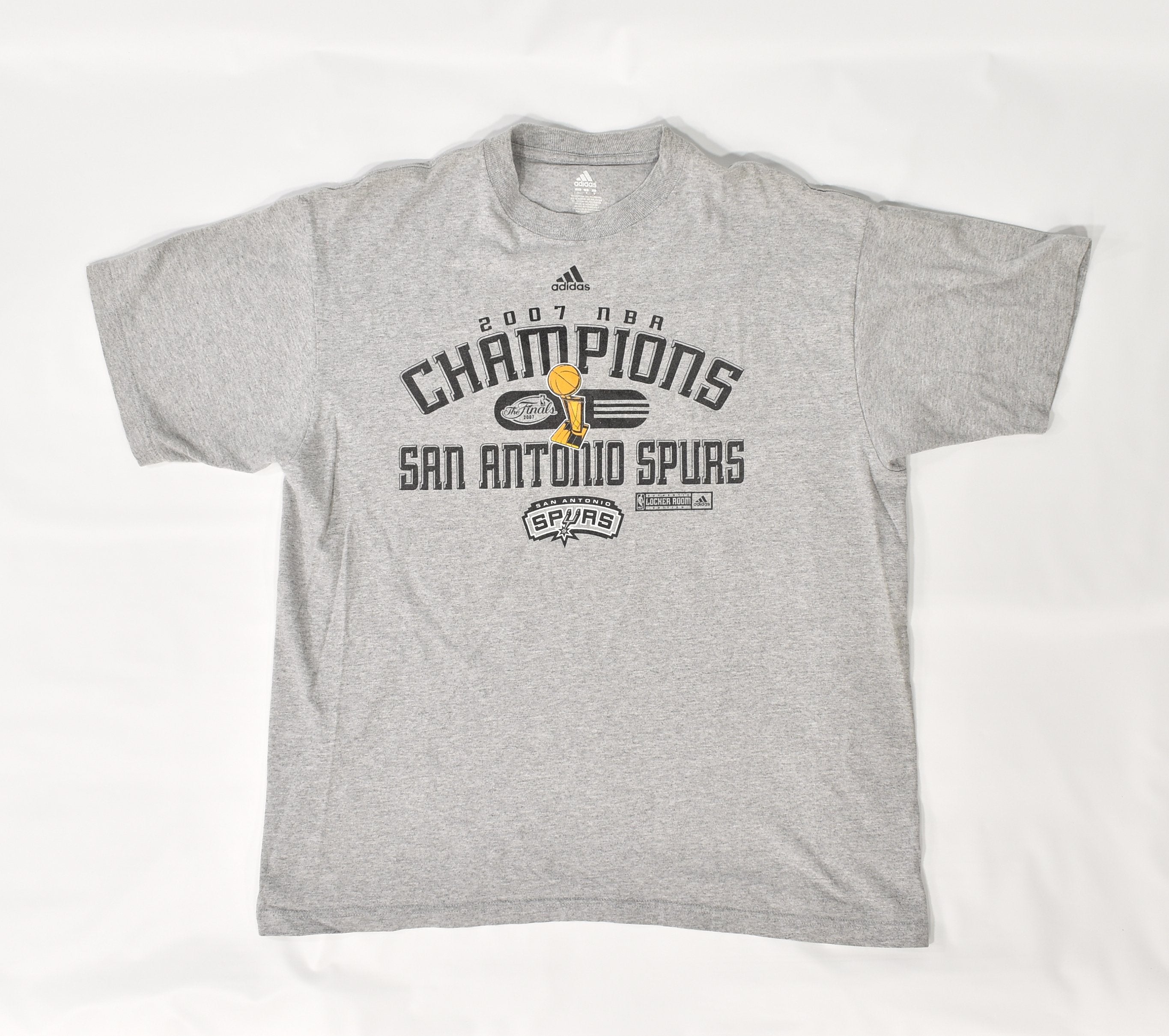 San Antonio Spurs Ginobili 20 Grey t shirt NBA Basketball Large