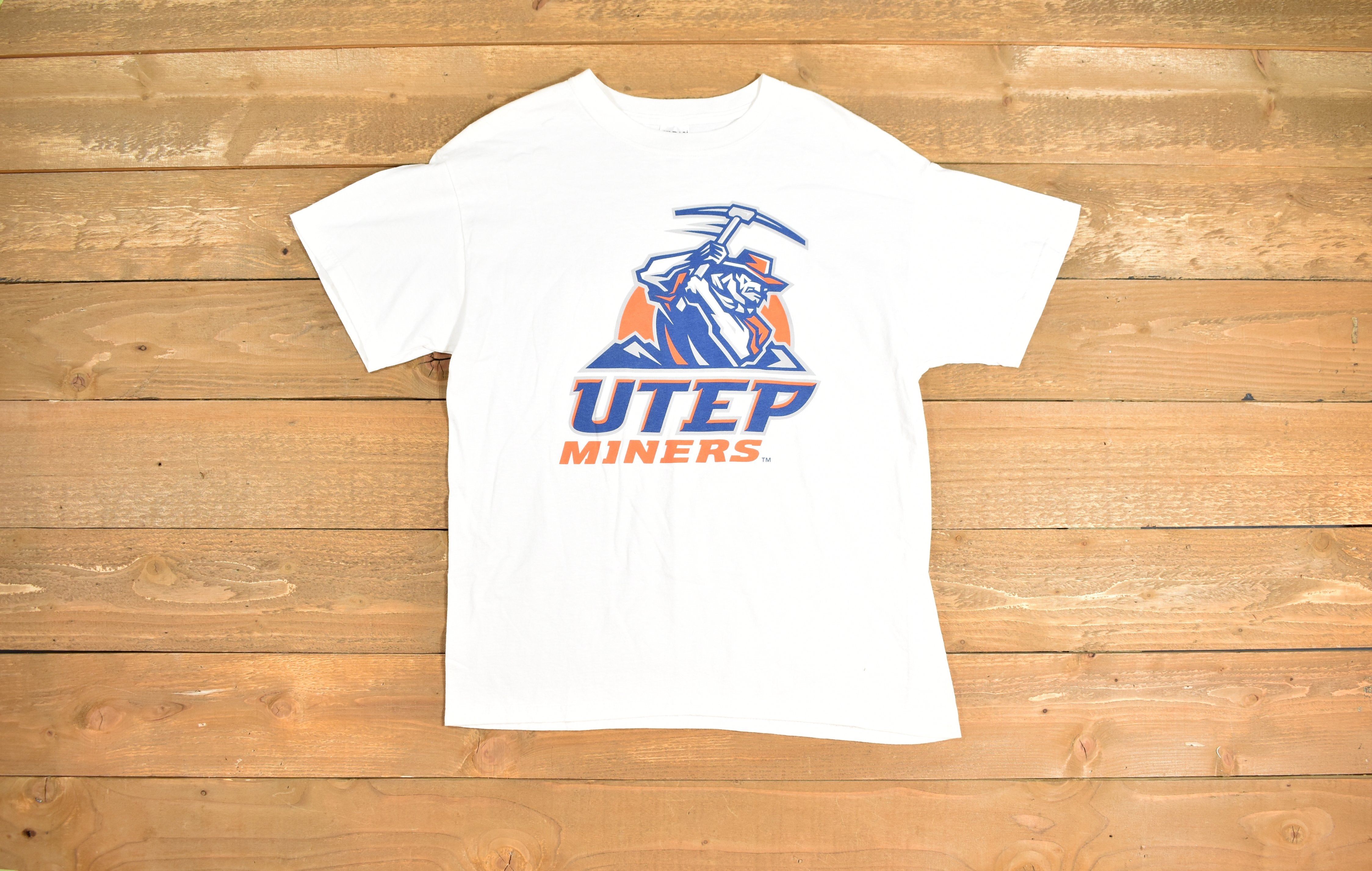 Utep Miners Football Shirt Mens white Tee Large used