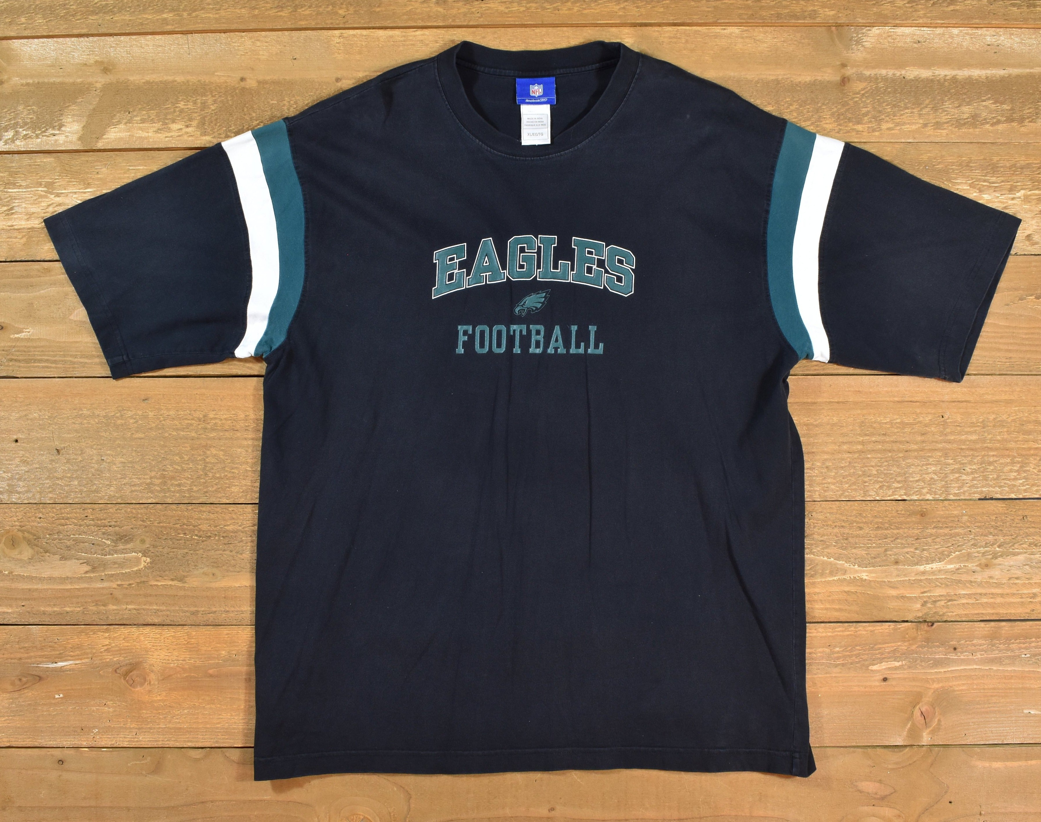 Eagles Football t-shirt mens XL Used NFL Football t Shirt Authentic Branded