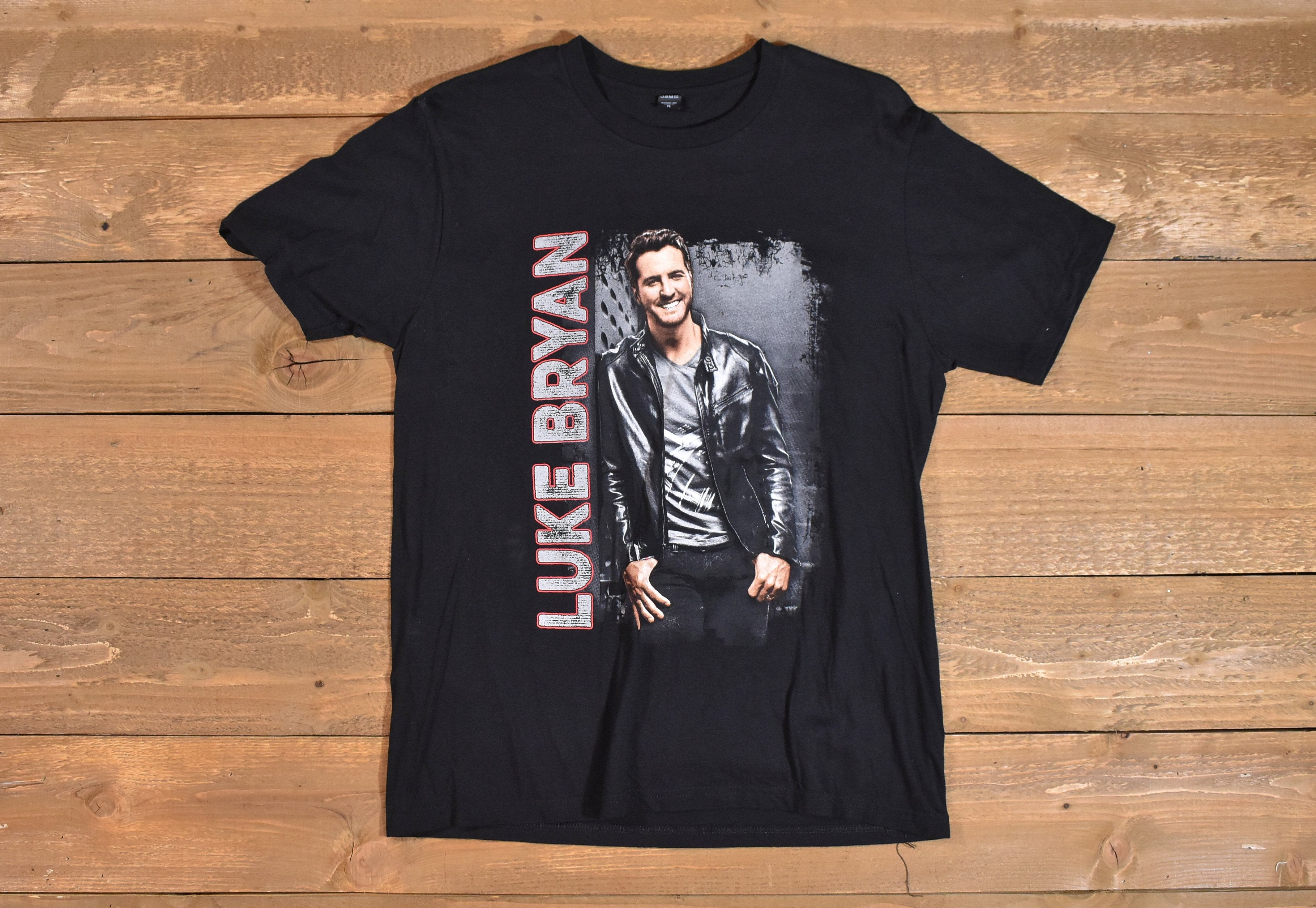 Luke Bryan T-shirt Medium Authentic Tour Concert T Shirt Used Faded